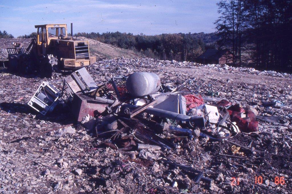 30 Jahre Abfallwirtschaftsverbände: Von den ersten Massenabfalldeponien bis zur 30 Jahre Abfallwirtschaftsverbände: Von den ersten Massenabfalldeponien bis zur