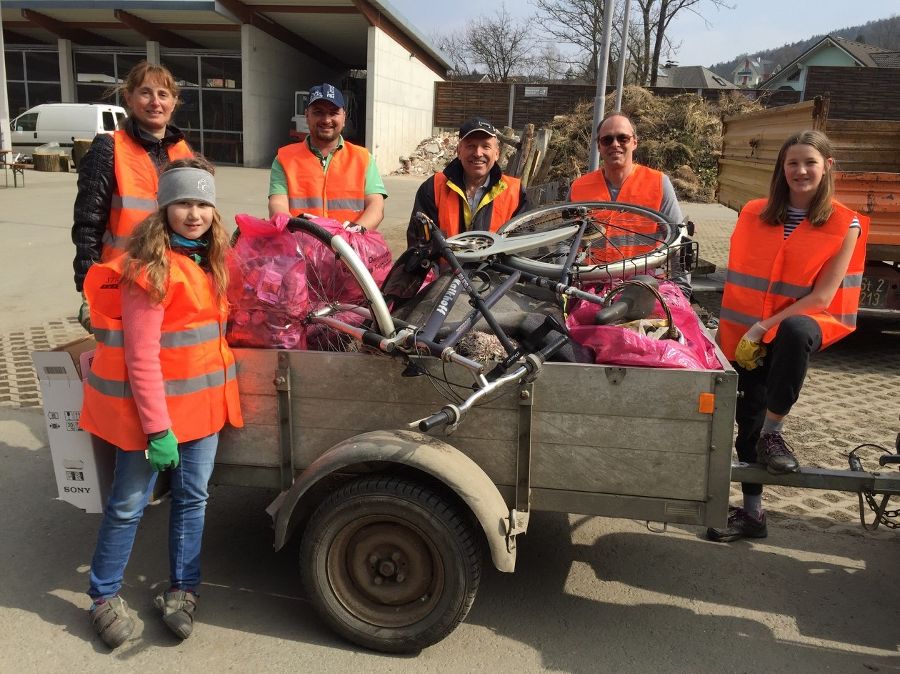 Die Beute-„Team Murbergstraße“ in der Gemeinde Fernitz-Mellach