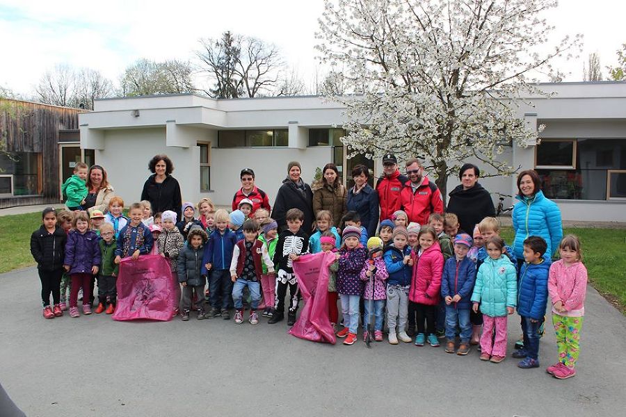 Steiermärkische Berg und Naturwacht Ortseinsatzstelle Leibnitz und der Kindergarten "Sparefroh"