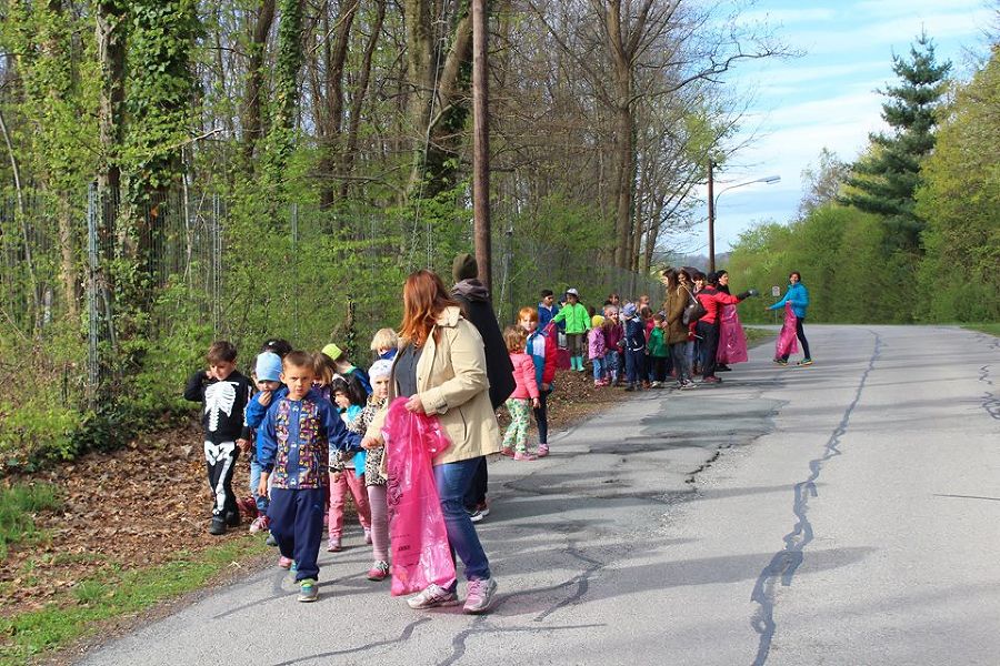 Steiermärkische Berg und Naturwacht Ortseinsatzstelle Leibnitz und der Kindergarten "Sparefroh"