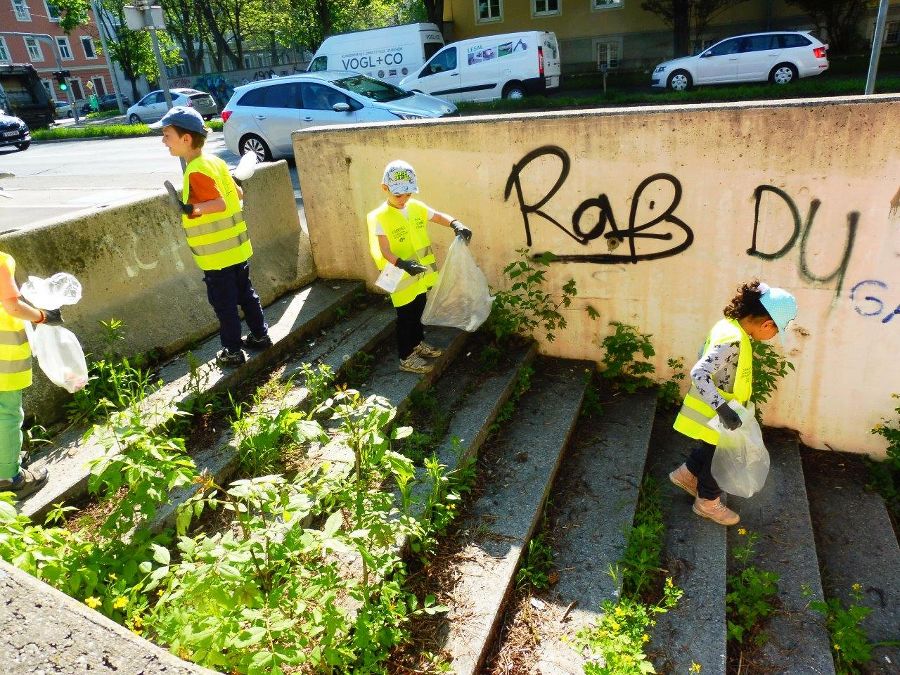 7. 2. Aktionstag, gleich beim Kindergartenausgang