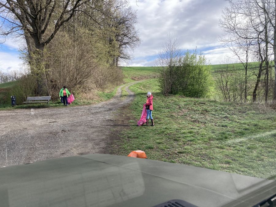 Rege Teilnahme beim Frühjahrsputz in der Gemeinde Fernitz-Mellach;